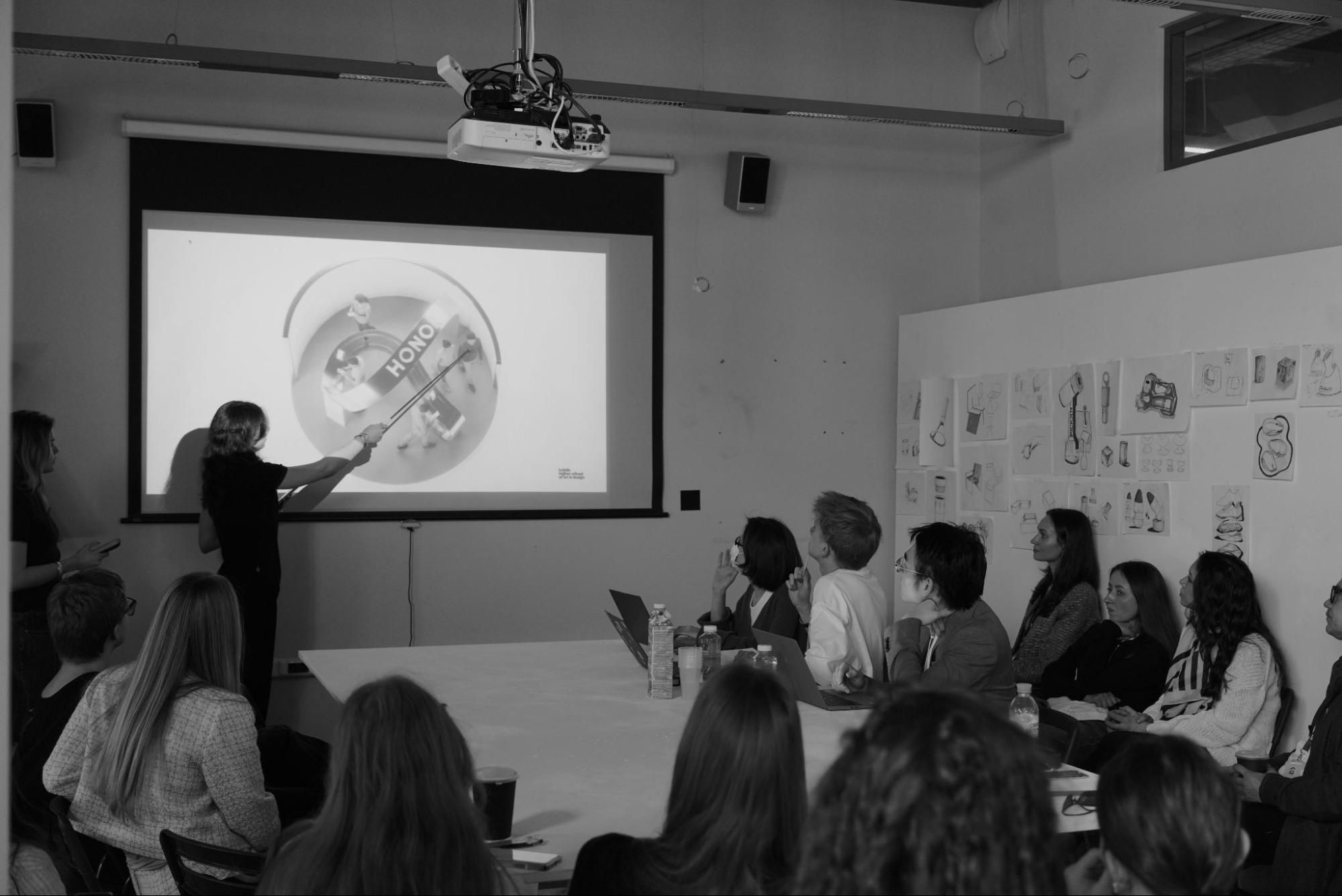 От брифа к реальности: проект HONOR со студентами «Предметного дизайна» и «Дизайна и архитектуры интерьера»